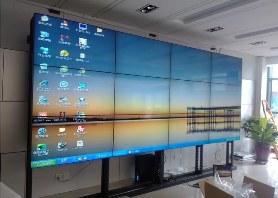 拼接屏如何選？LCD？OLED？